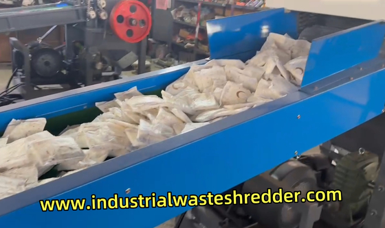 अच्छी कीमत दोषपूर्ण डायपर डिस्पोजल स्क्रैडर सैनिटरी नैपकिन क्रशिंग कुशल रोटरी ब्लेड कटर के साथ ऑनलाइन